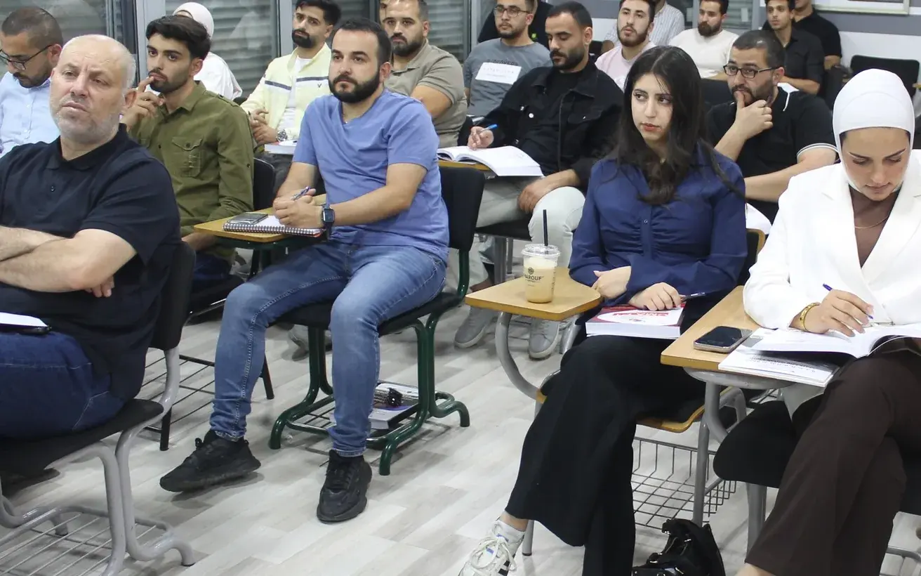 محاضرة CMA حضورية في مقر صرح العالمية